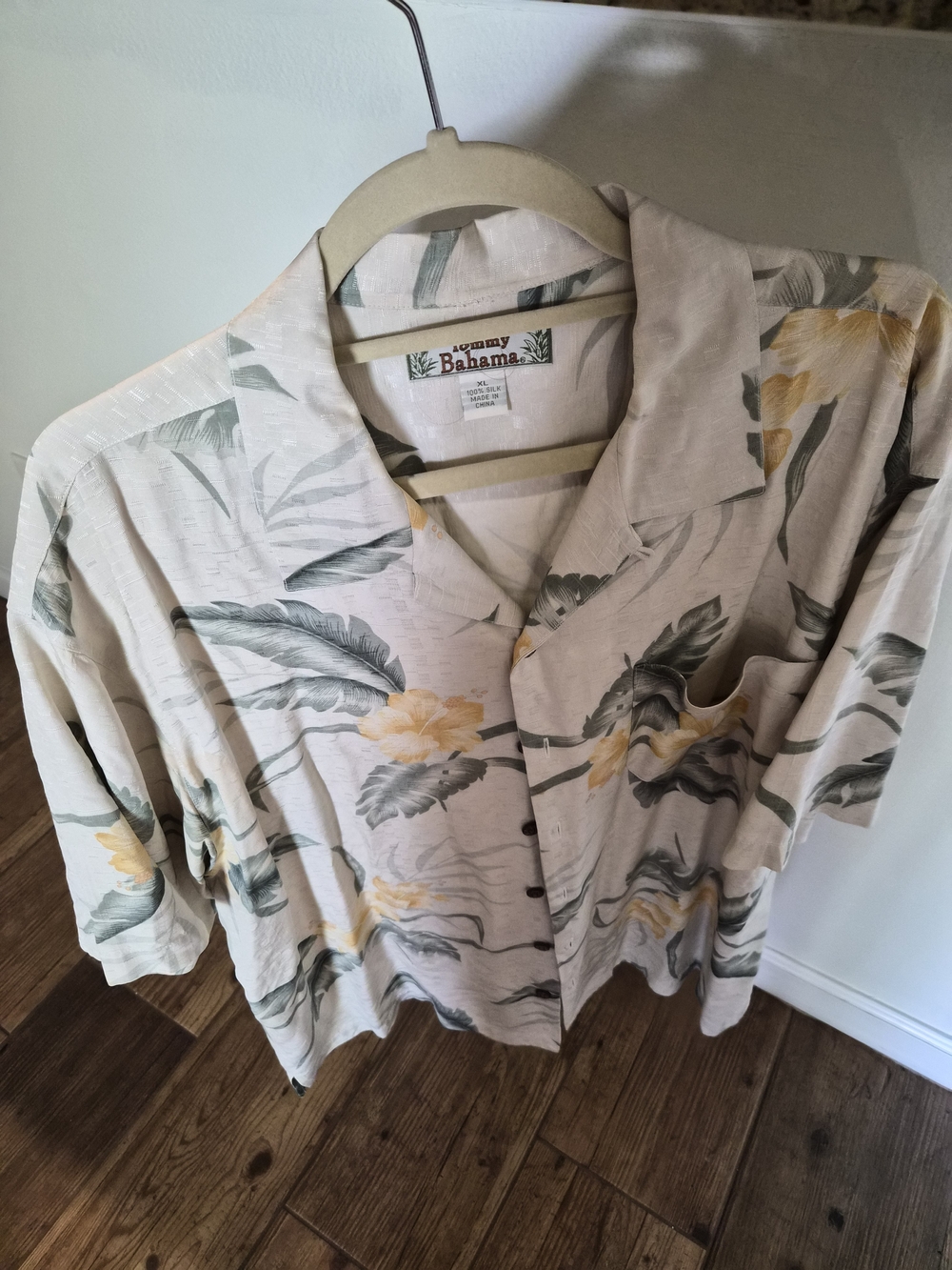 Vintage Silk Tommy Bahama Beige Floral Hawaiian Shirt